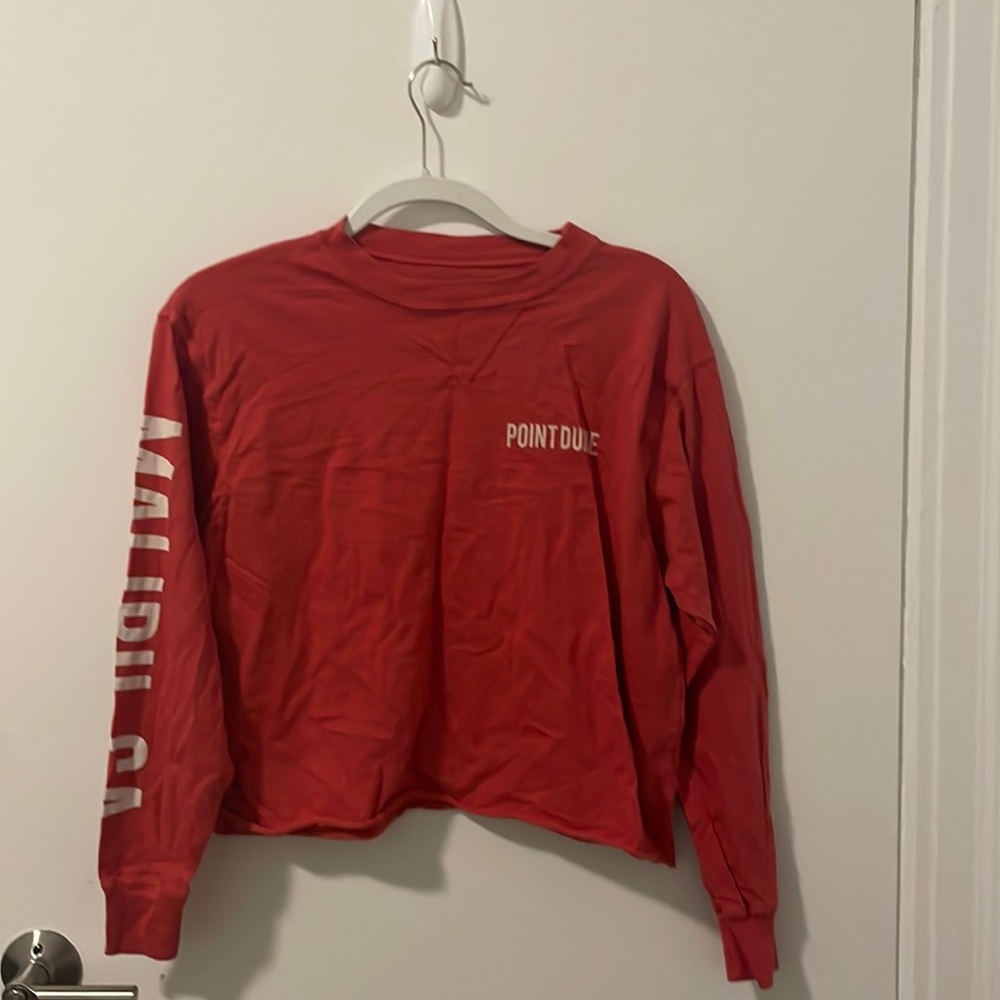 Red long sleeve cropped tee